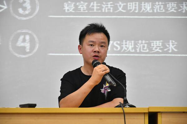 091201(qing)סУ I찲ȫסޭh(hun)ˮЌ_ס(hu)h-С3_.jpg